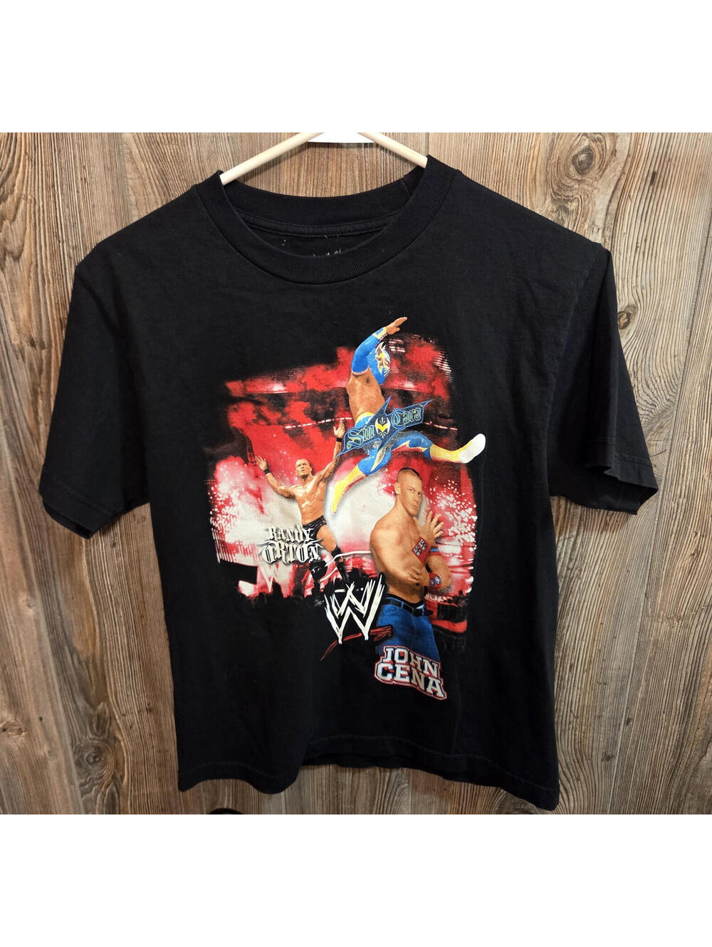 WWE Wrestling Youth Size 18/20 T-shirt 2011 VTG John Cena Sin Cara Randy Orton